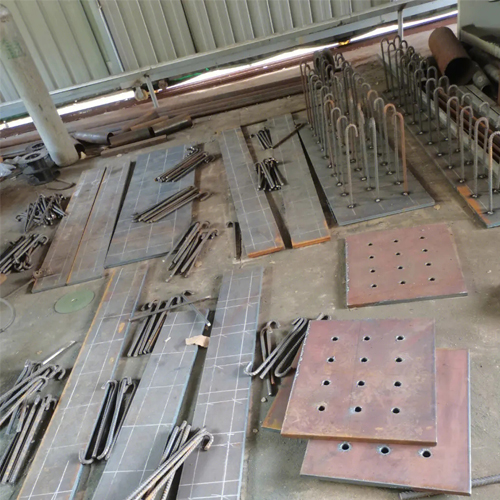 有哪些其他因素会影响重庆预埋件位置的确定？